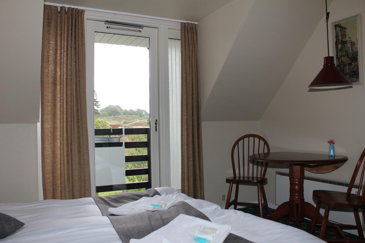 Lyng Dal Hotel Og Restaurant Ry ภายนอก รูปภาพ
