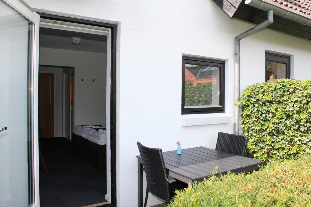 Lyng Dal Hotel Og Restaurant Ry ภายนอก รูปภาพ
