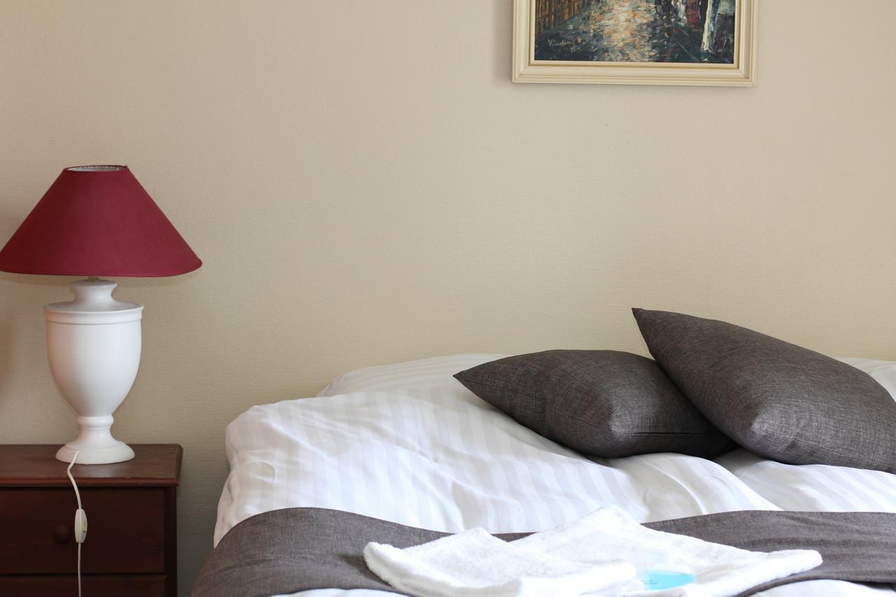 Lyng Dal Hotel Og Restaurant Ry ภายนอก รูปภาพ